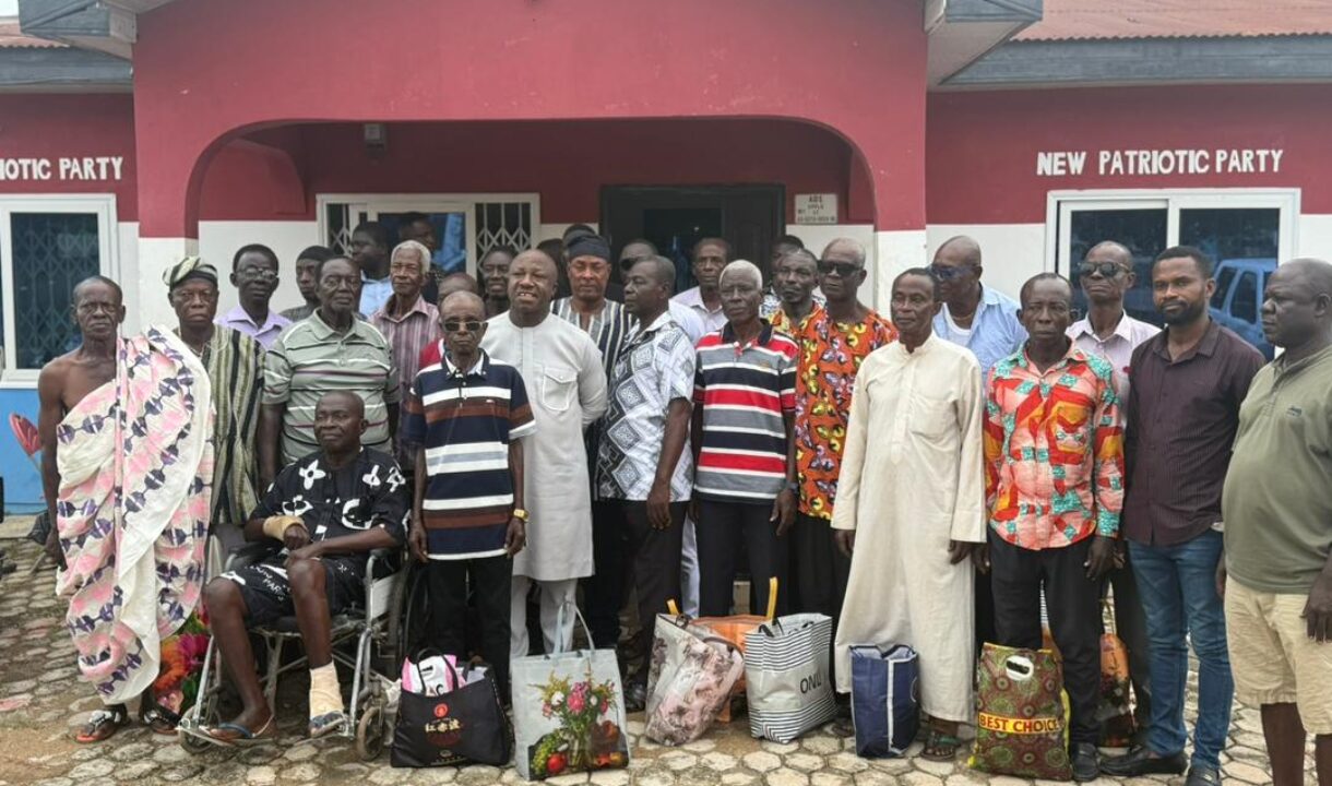 Ashanti NPP Organiser donates to 30 fathers in 3 constituencies to celebrate Father’s Day