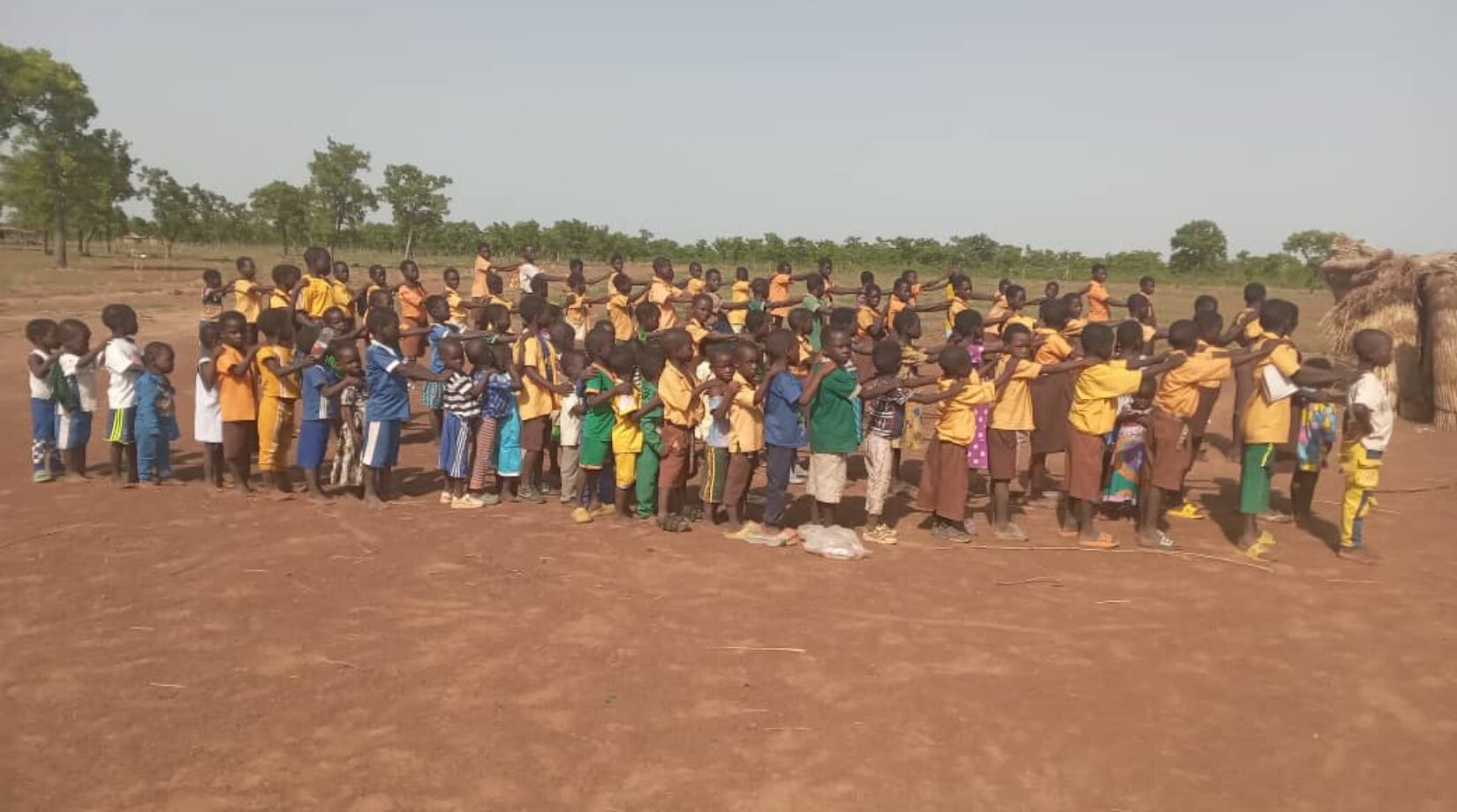 MTN GHANA SUPPORTS KATINGULI RC & BAALE LA PRIMARY SCHOOLS WITH UNIFORMS.