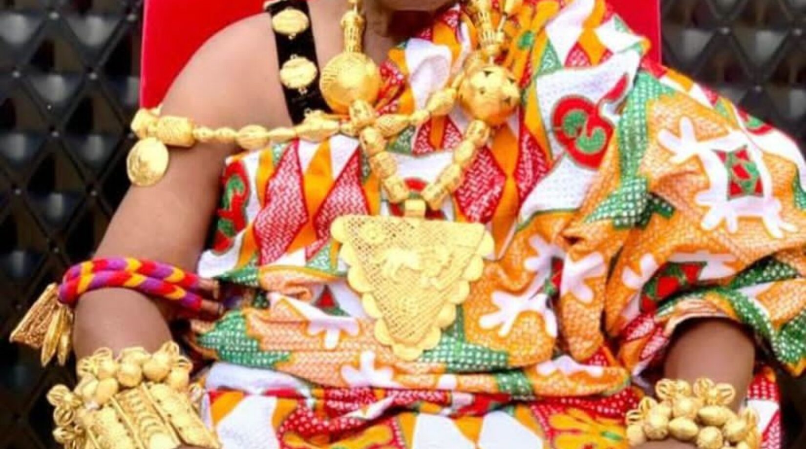 Prangmanhene appeals to Prez Mahama to complete Agenda 111 hospital project in his area