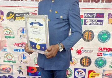 George Akom wins Outstanding Politician award at Ghana Prominent & Achievers Awards 2025