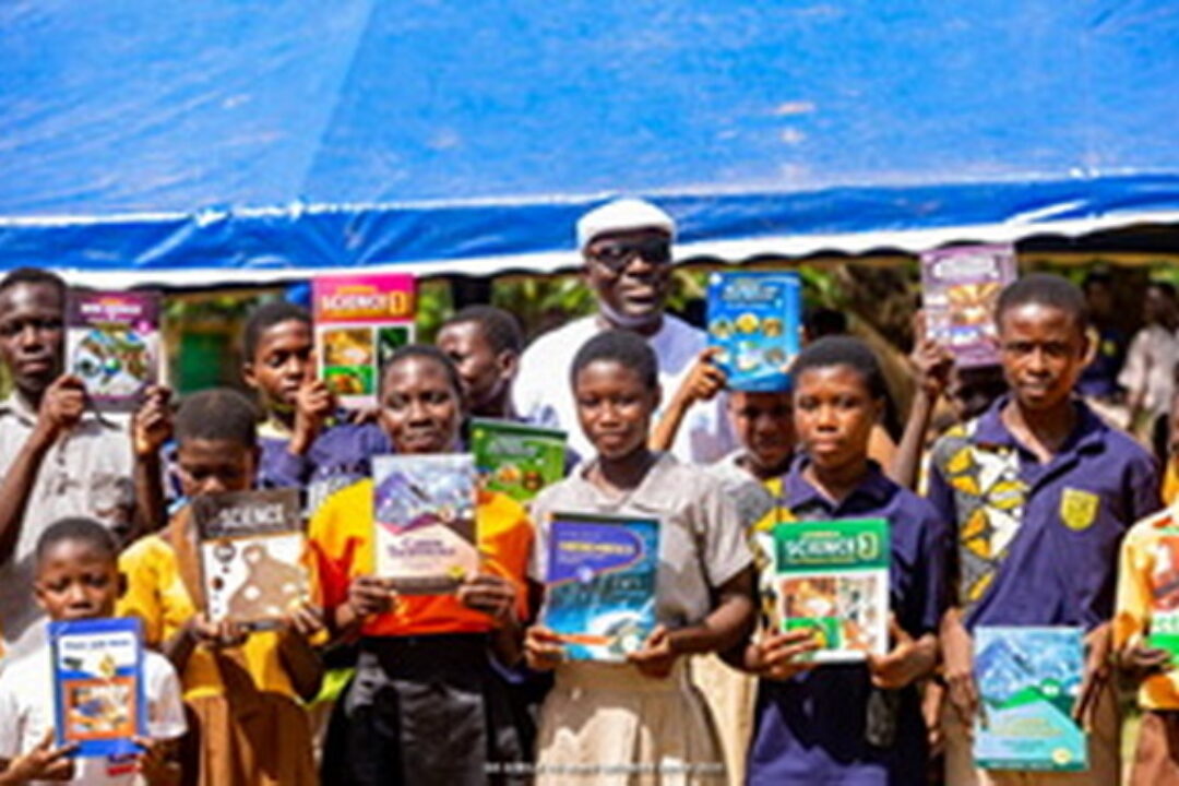 Kofi Yeboah donates books to Miaso Krobo D/A Basic School