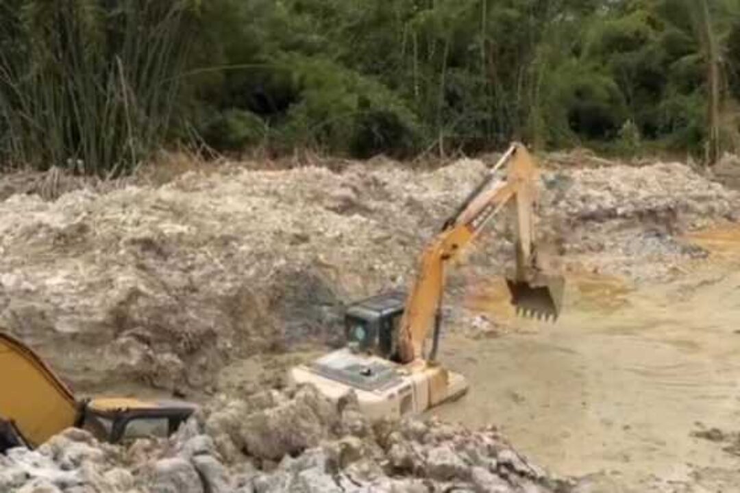 A/R:Journalists injured in accident during EPA anti-galamsey operation