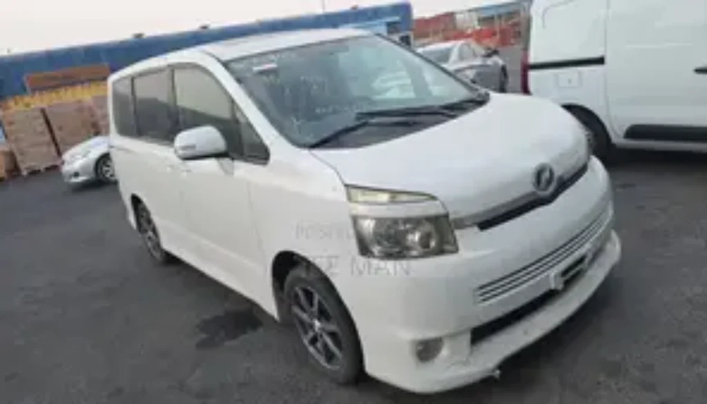 54464548_MzAwLTE2OS01Mzc5YmZlMjg0