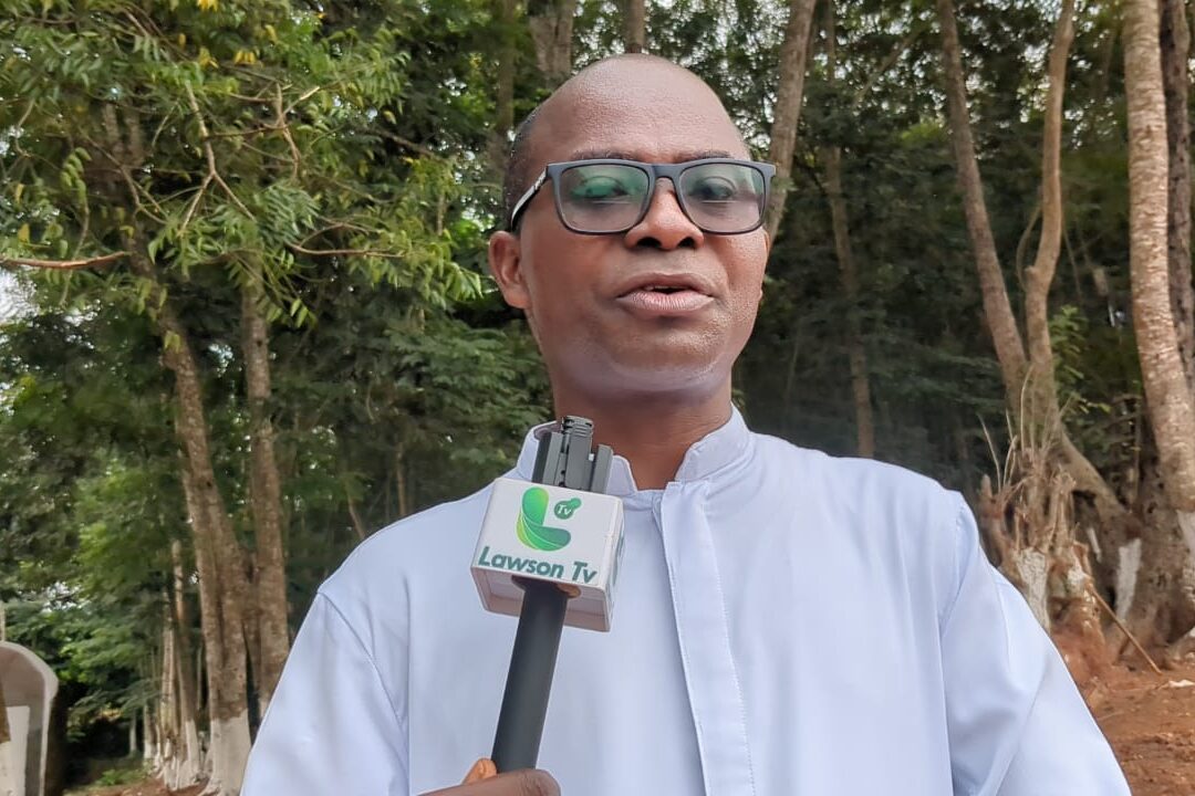 CATHOLIC BISHOP APPEALS TO GOVT FOR EQUAL SUPPORT TO PRIVATE SCHOOLS.
