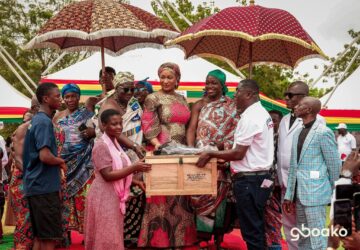 Tano North MP Gideon Boako supports 2,000 SHS entrants with prospectus items