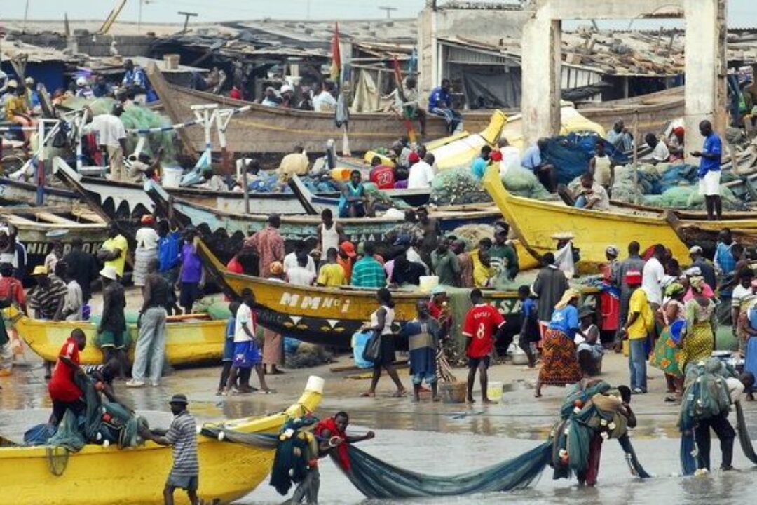 Police search for missing fishing canoe & 7 crew members after vessel failed to return from a fishing expedition offshore Axim